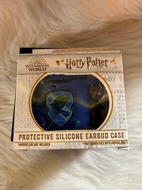 Bioworld Harry Potter Ravenclaw Blue Protective Silicone Earbud Case